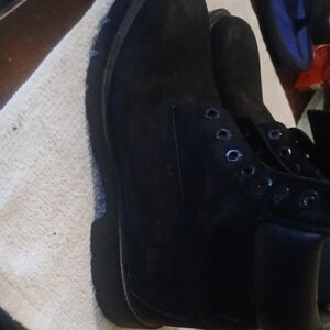 Timberland Classic Black Leather Boots